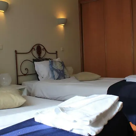 Spectacular Views Penthouse 빌라노바데가이아