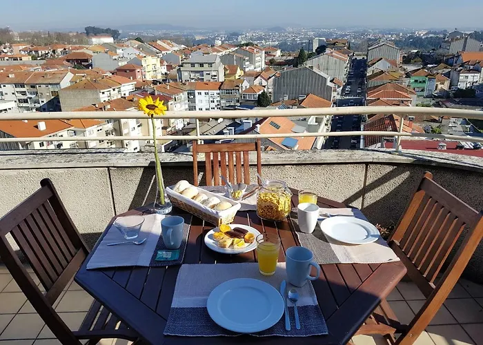 Spectacular Views Penthouse * Vila Nova de Gaia